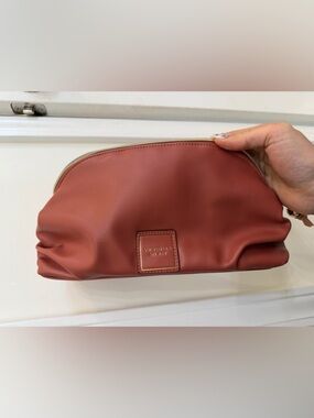 Victoria's Secret Men's Rust Brown Zip Toiletry Pouch